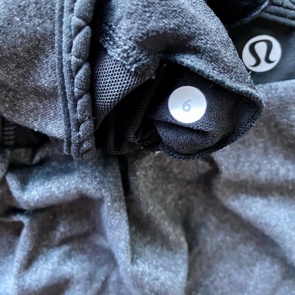 Lululemon tank‼️🍋 sexy black‼️ - Picture 7 of 7